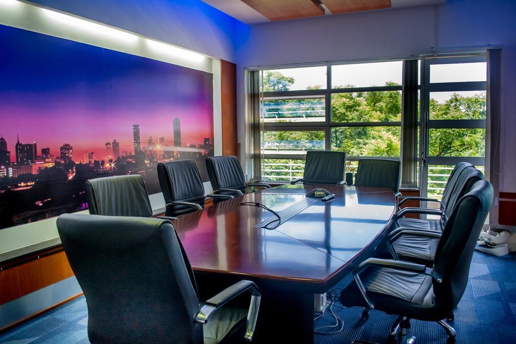 Gemsuites Serviced Apartments State House Nairobi Eksteriør billede