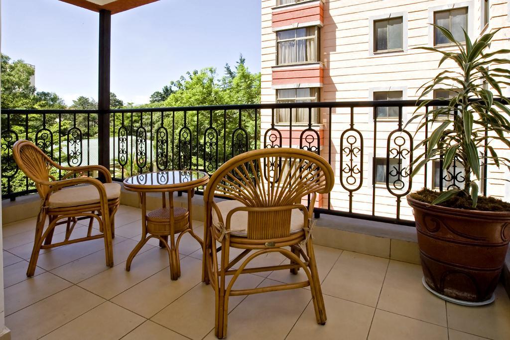 Gemsuites Serviced Apartments State House Nairobi Eksteriør billede